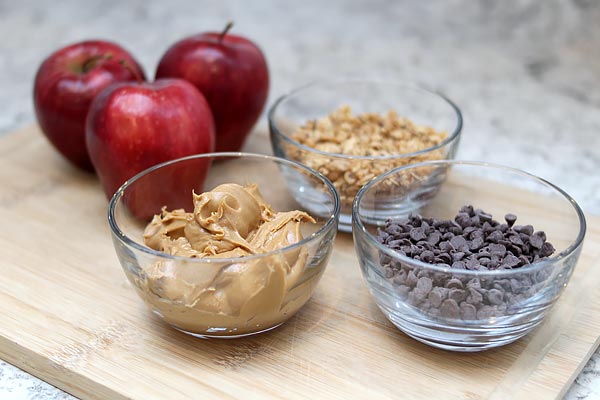 Ingredients for nutty apple nachos snack