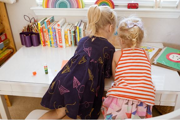 children look over their lowercase t craft