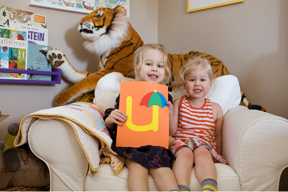 children display their lowercase u craft